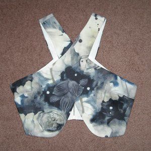 NWT L'Atiste by Amy Criss Cross Crop top M 6-8